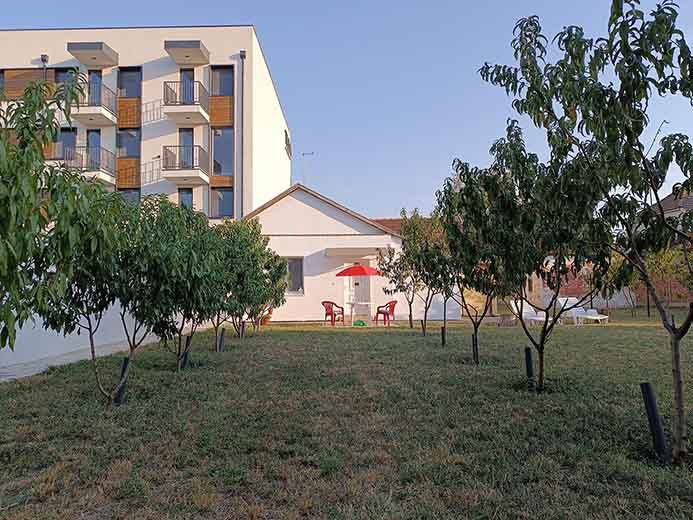Garden view of apartment in Subotica